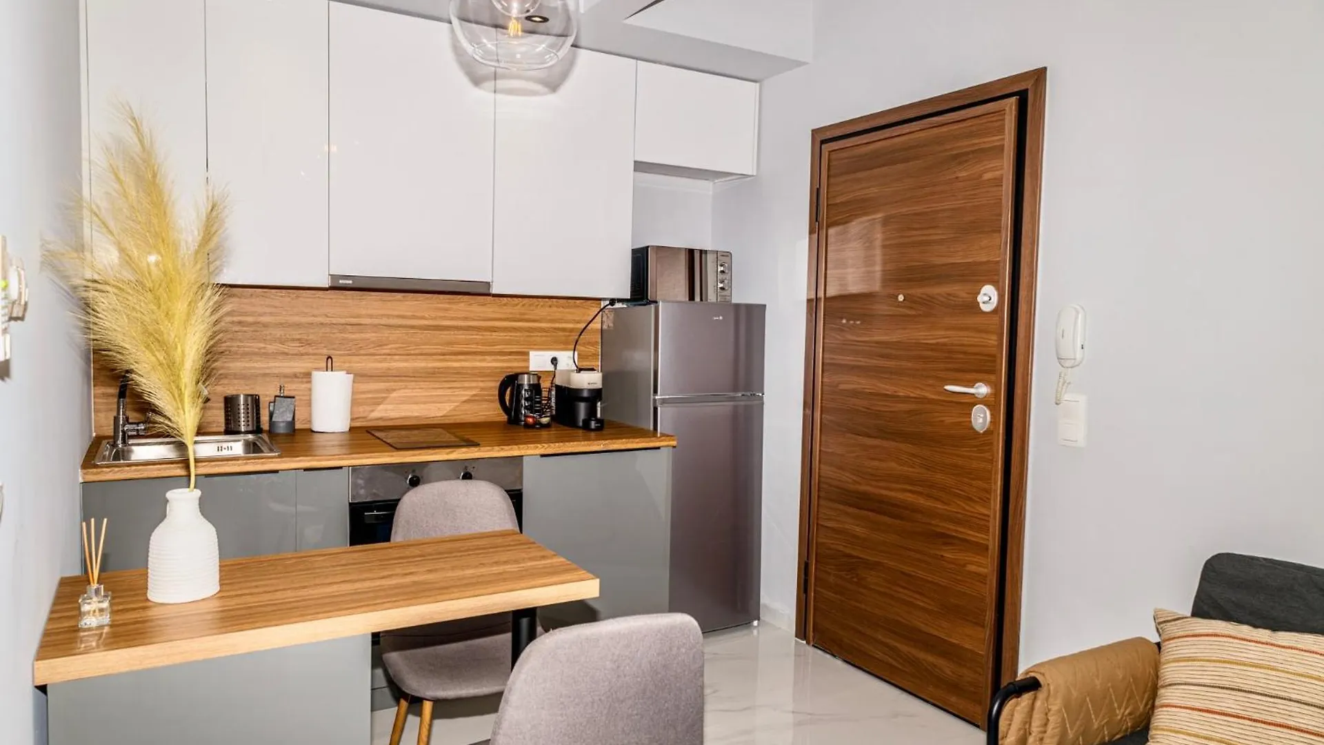 Cozy Studio In The City Center Thessaloniki